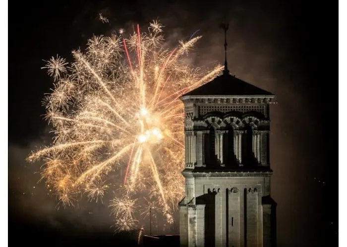 Hyper Centre De - N21